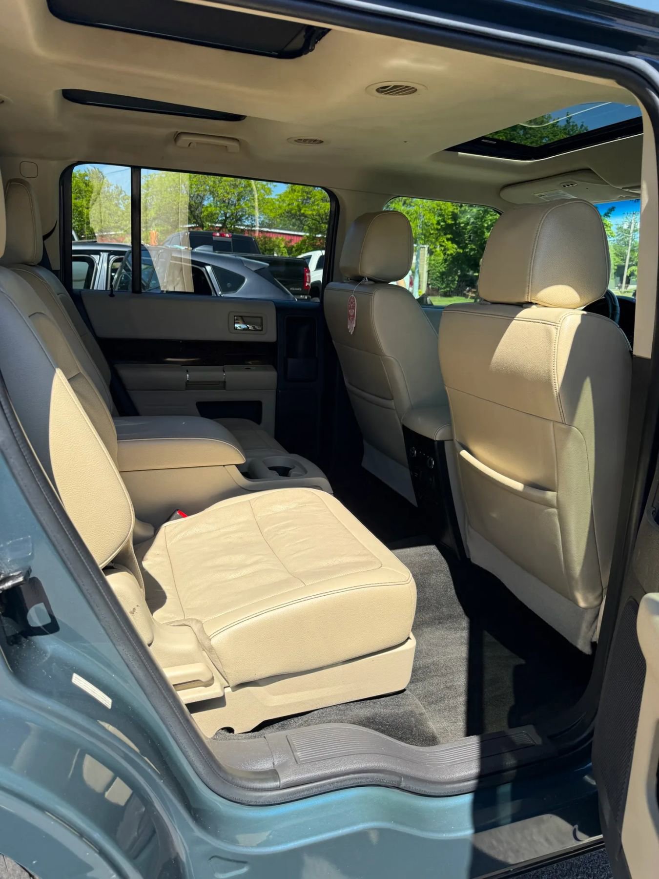 Used 2016 Ford Flex Limited w/ Equipment Group 303A AWD/4WD image 22
