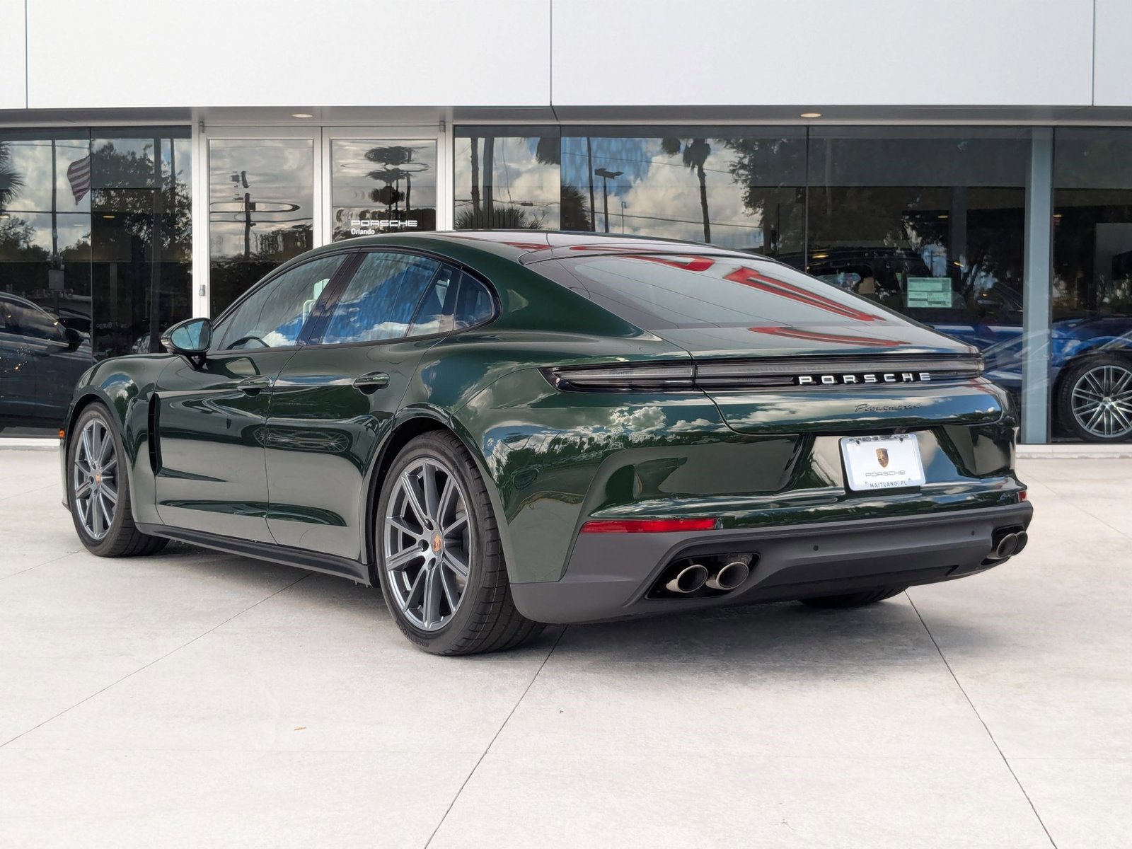 New 2026 Porsche Panamera 4 AWD/4WD image 3