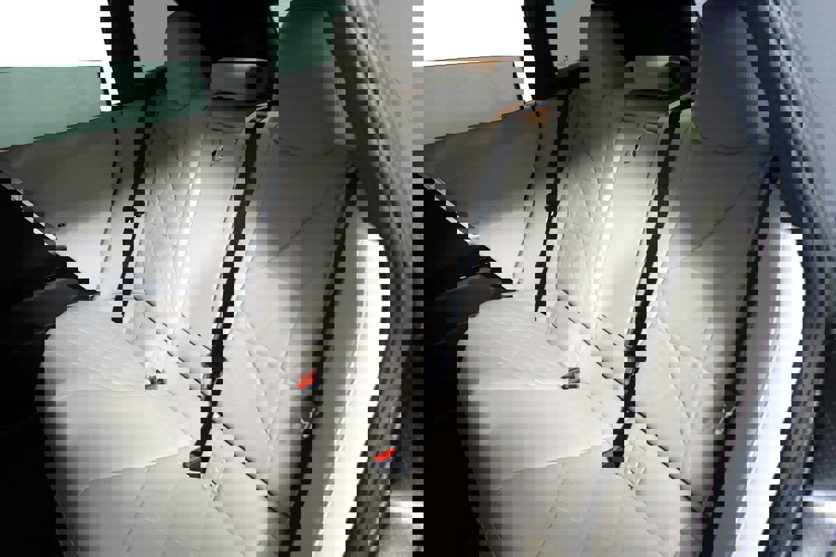 Used 2023 BMW iX xDrive50 w/ Sport Package image 38