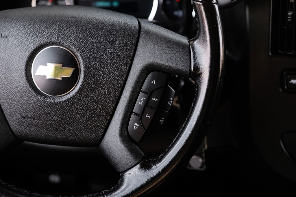 Used 2022 Chevrolet Express 2500 Extended w/ Driver Convenience Package image 14