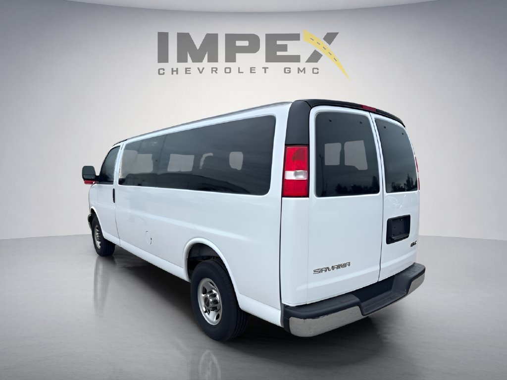 Used 2025 GMC Savana 3500 LT w/ LT Preferred Equipment Group RWD image 4