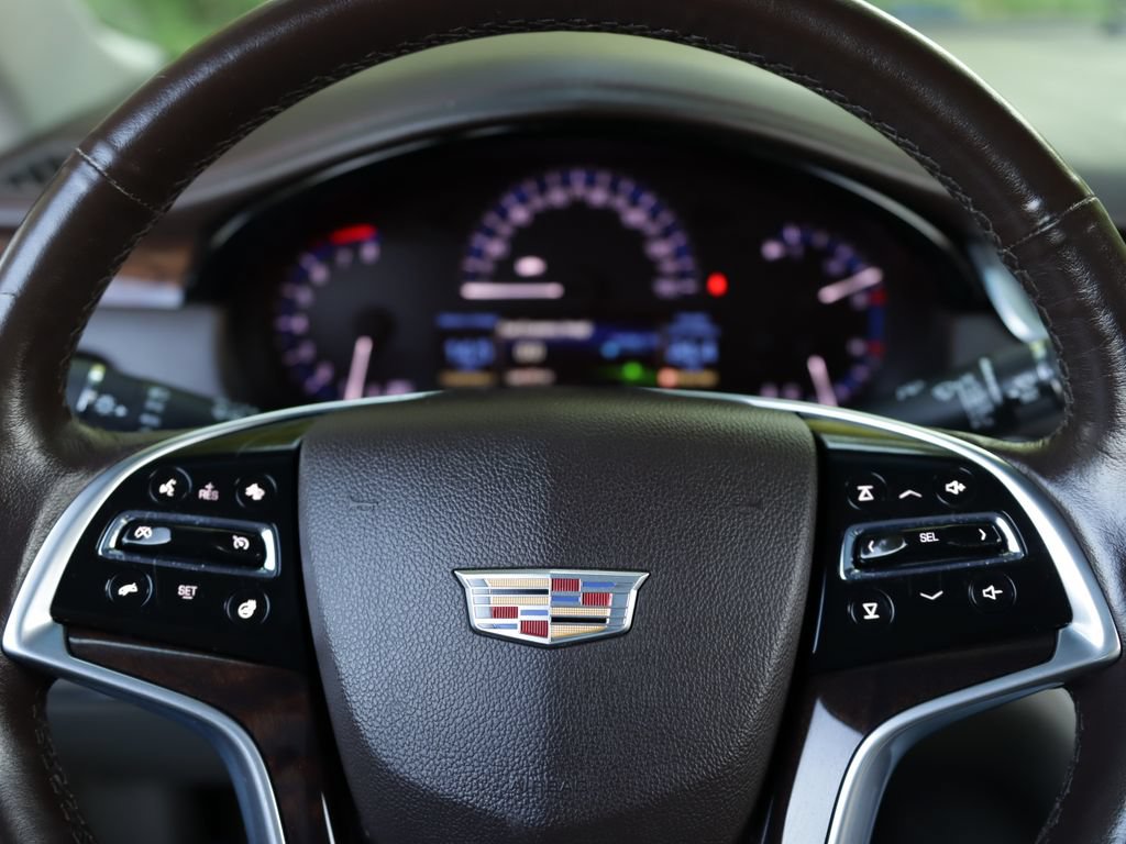 Used 2016 Cadillac XTS Luxury w/ Driver Awareness Package FWD image 11