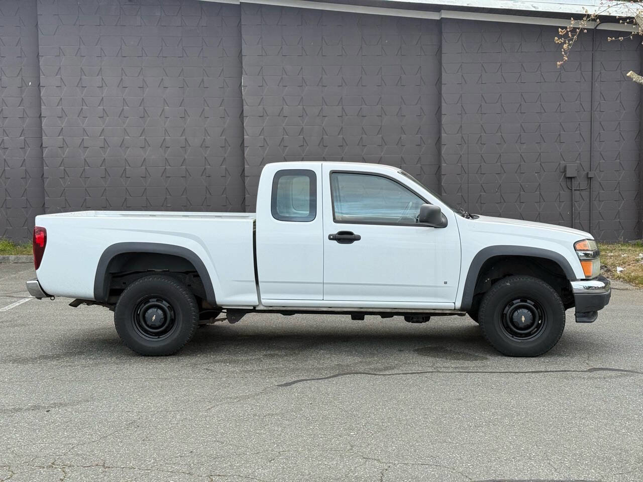 Used 2007 Chevrolet Colorado W/T AWD/4WD image 4