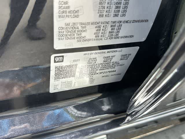 Used 2023 Chevrolet Silverado 1500 LT AWD/4WD image 29