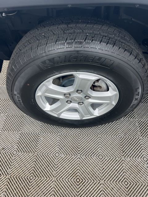 Used 2023 Jeep Wrangler Sport S image 7