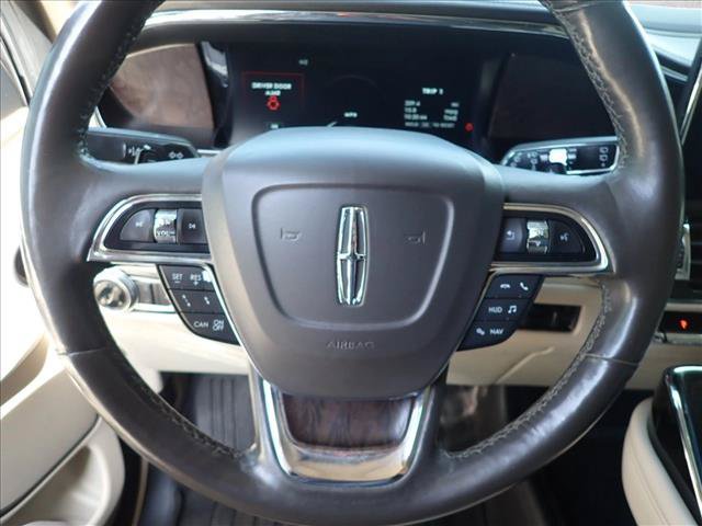 Used 2018 Lincoln Navigator L Reserve w/ Technology Package AWD/4WD image 10