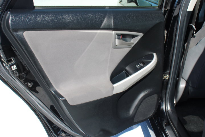 Used 2013 Toyota Prius Three FWD image 9