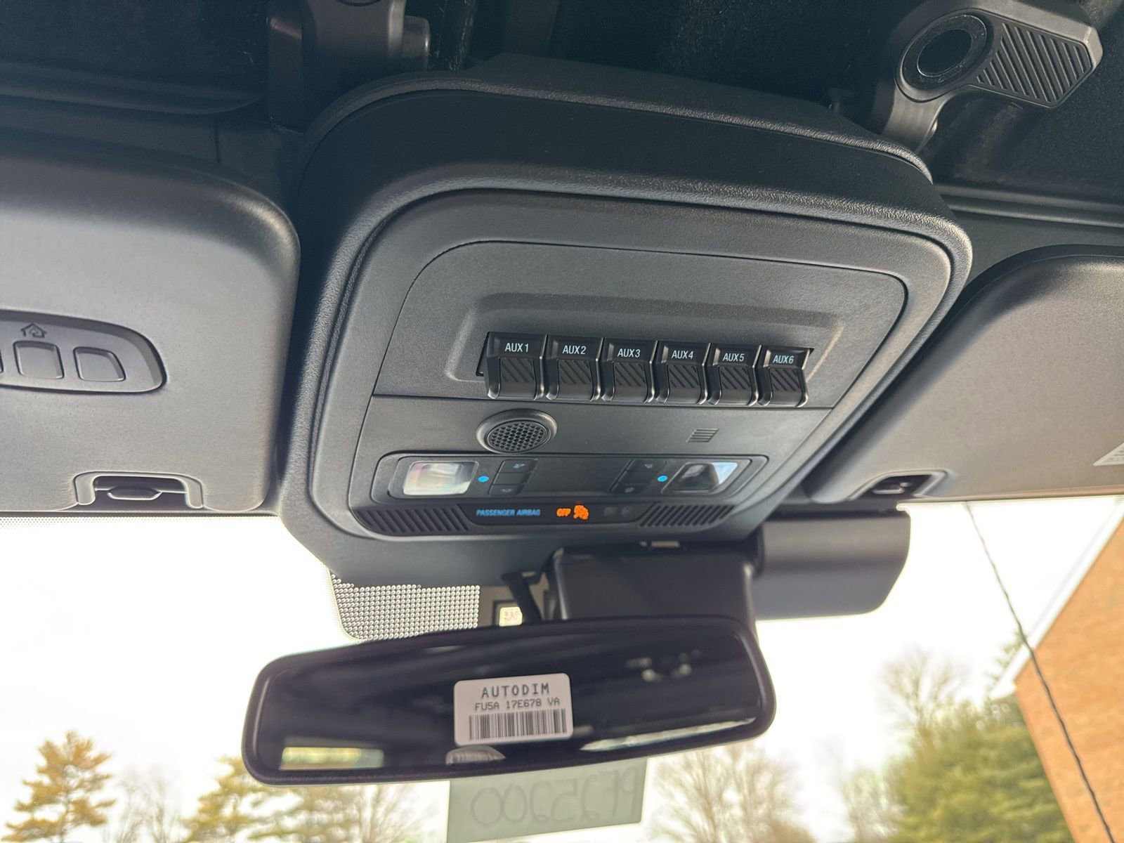 New 2025 Ford Bronco Raptor w/ Interior Carbon Fiber Pack image 27