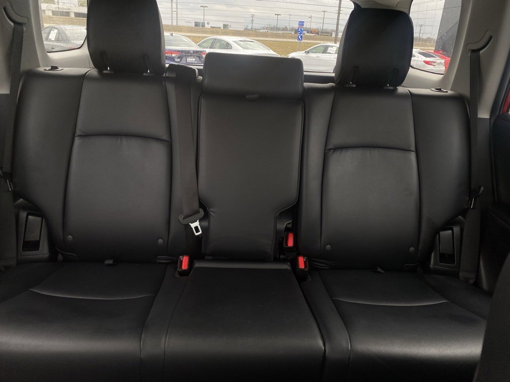 Used 2024 Toyota 4Runner TRD Off-Road Premium image 28