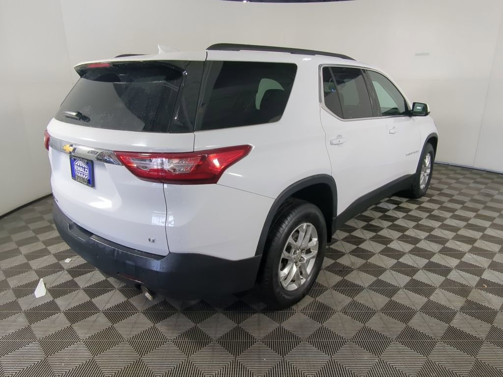 Used 2020 Chevrolet Traverse LT w/ Driver Confidence II Package image 10