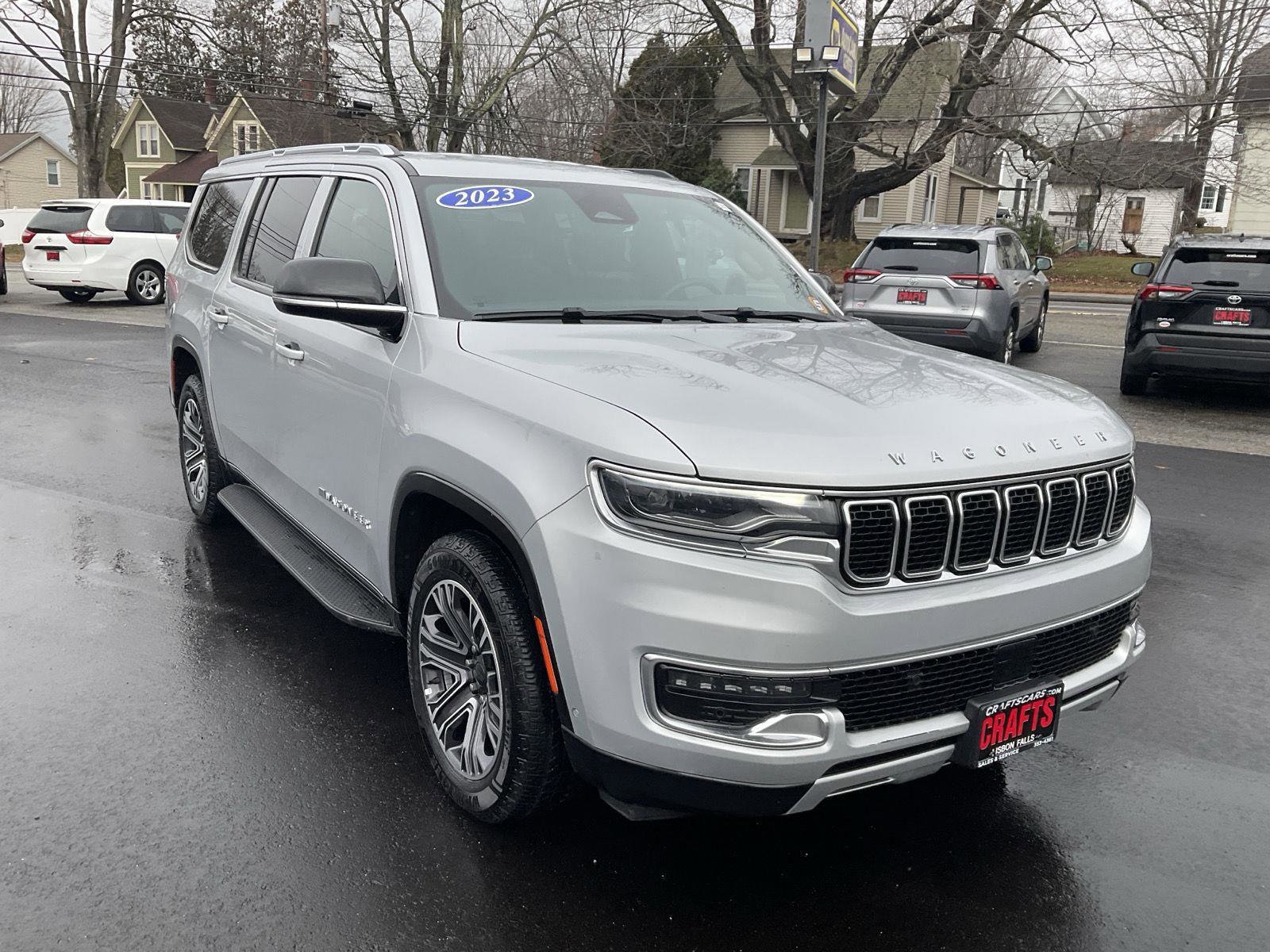 Used 2023 Jeep Wagoneer L Series II image 7