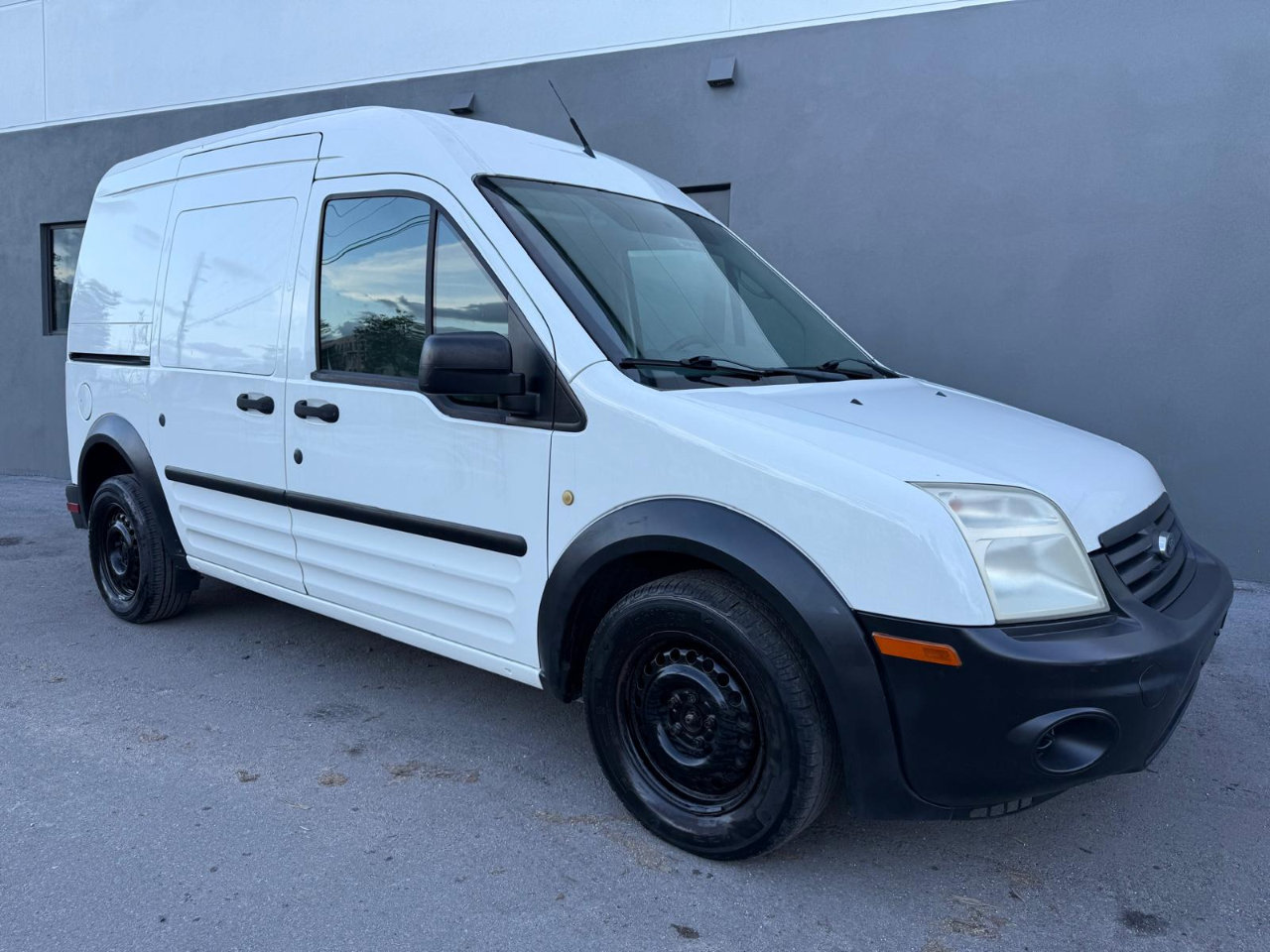 Used 2013 Ford Transit Connect XL image 7