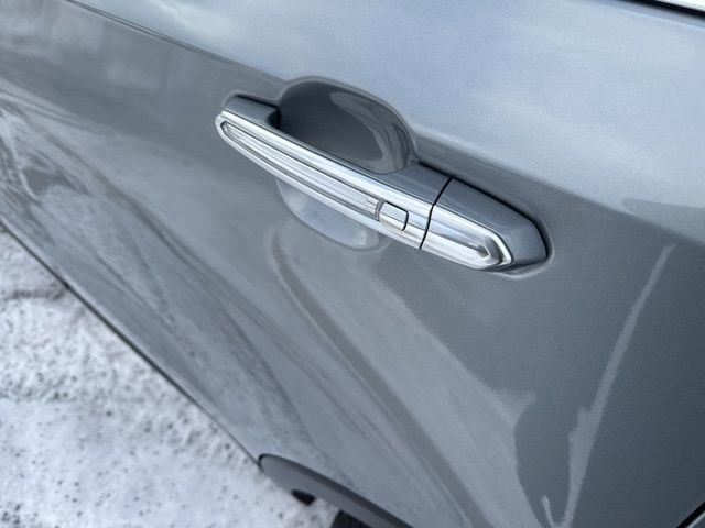 Used 2024 Cadillac XT4 Premium Luxury image 45