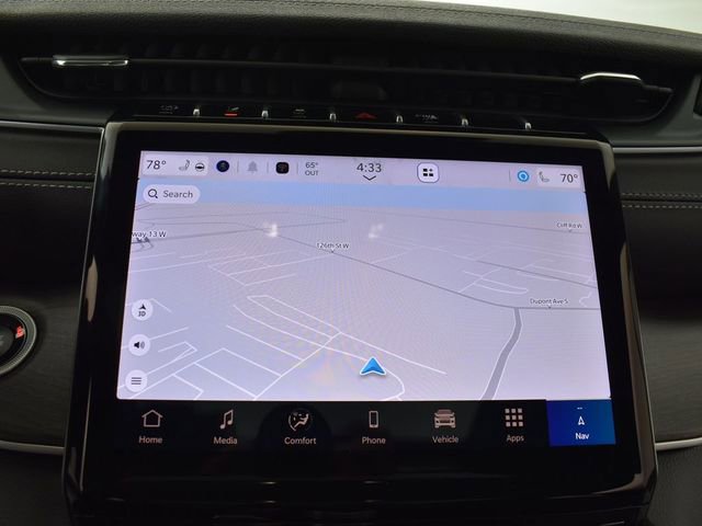 Used 2025 Jeep Grand Cherokee L Limited image 12