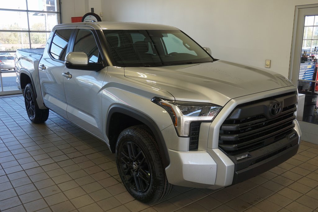 New 2026 Toyota Tundra SR5 image 2