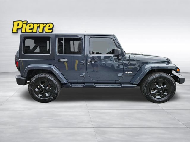 Used 2016 Jeep Wrangler Unlimited Sahara w/ Connectivity Group AWD/4WD image 6