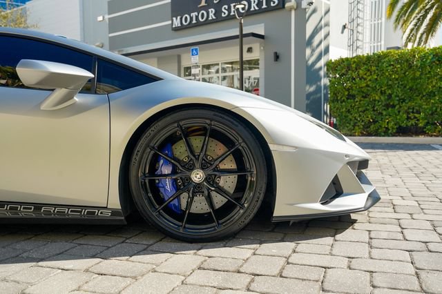 Used 2020 Lamborghini Huracan EVO AWD/4WD image 31