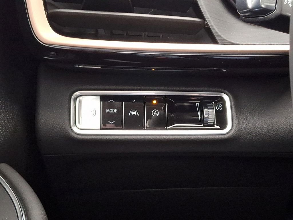 New 2026 Buick Envision Sport Touring image 16