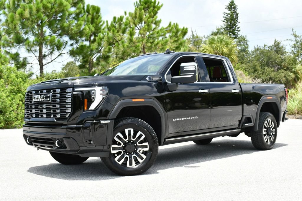 Used 2026 GMC Sierra 2500 Denali Ultimate w/ Max Trailering Package AWD/4WD image 22