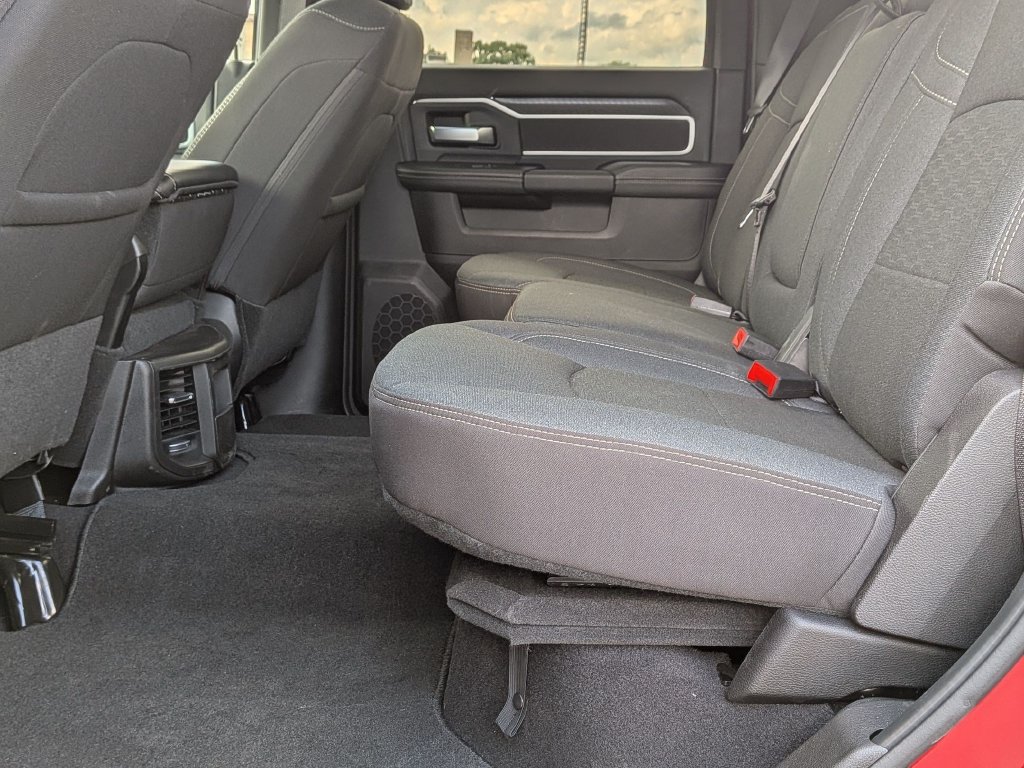 Used 2026 RAM 2500 Big Horn AWD/4WD image 23