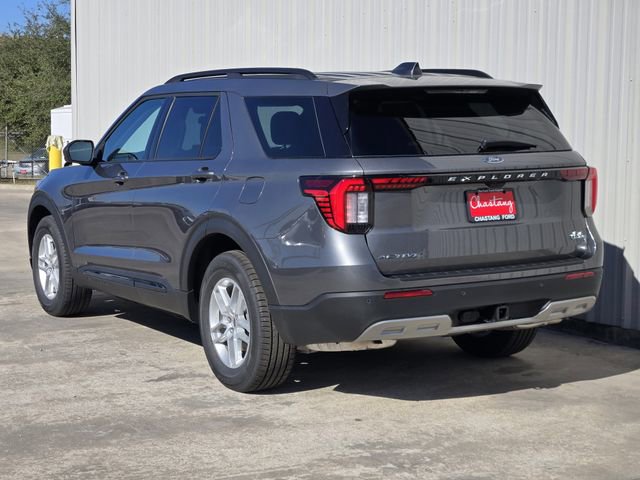New 2026 Ford Explorer Active w/ Active Comfort Package image 6