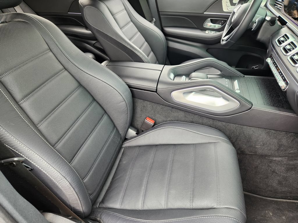 Used 2025 Mercedes-Benz GLE 580 4MATIC image 12