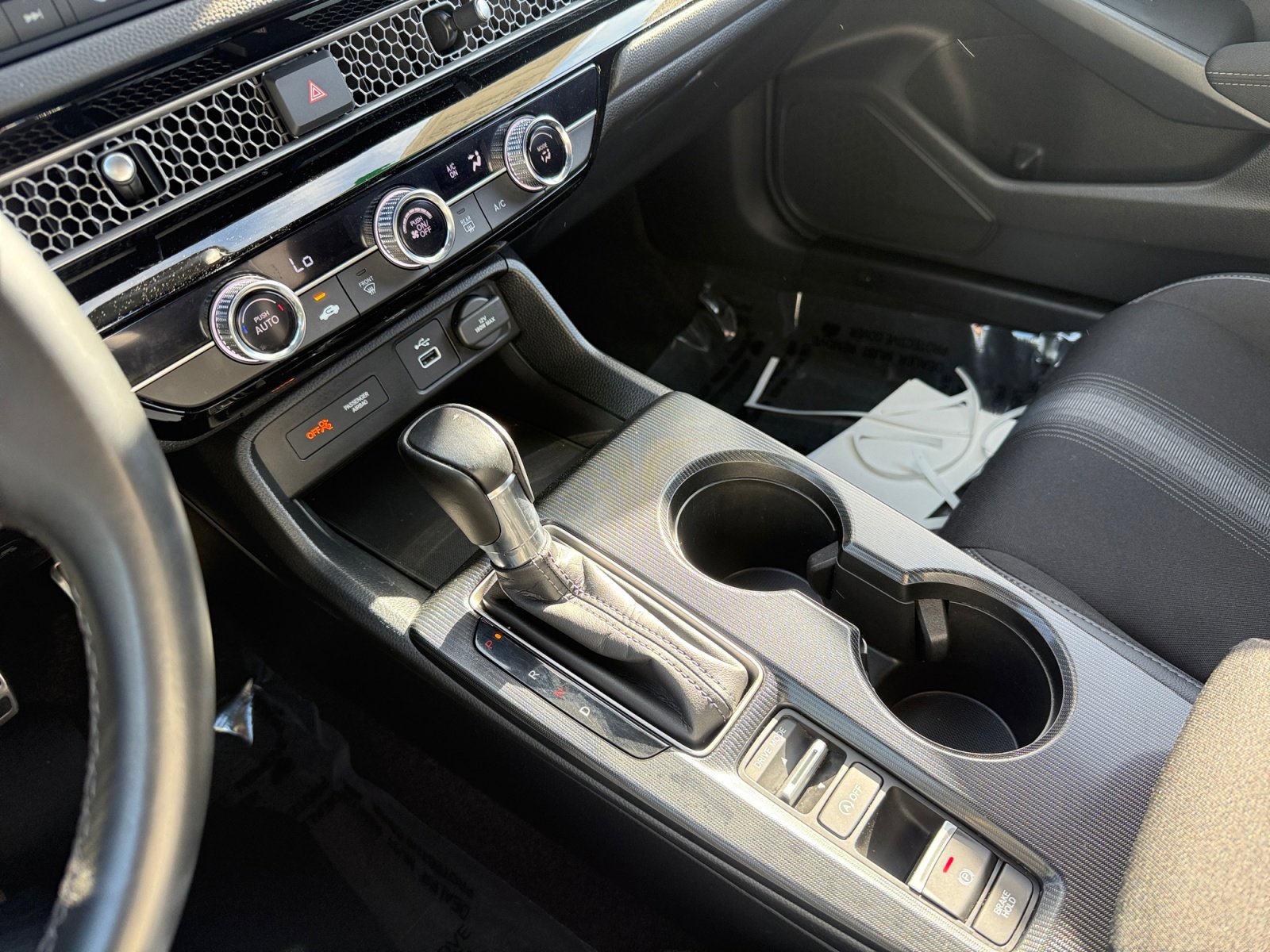 Used 2023 Honda Civic Sport image 13