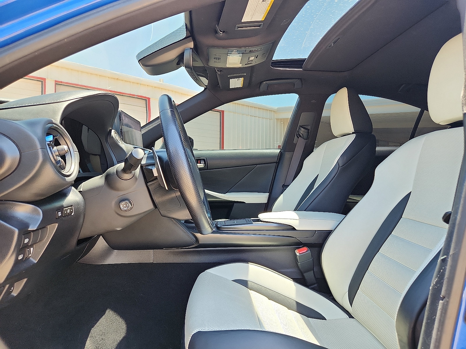 Used 2023 Lexus IS 350 F Sport AWD/4WD image 10