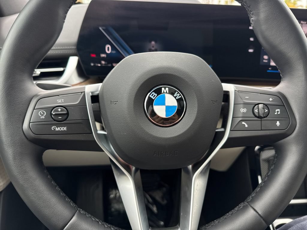 Used 2026 BMW X1 xDrive28i w/ Technology Package AWD/4WD image 22