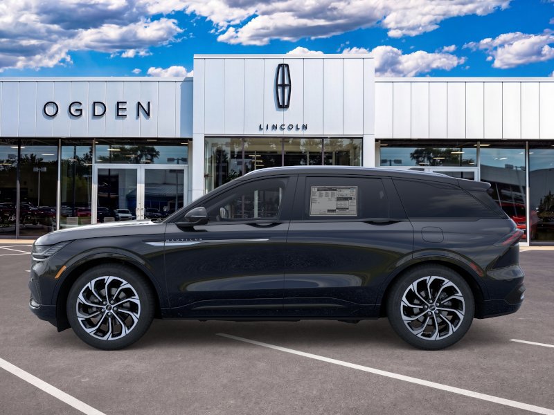 New 2026 Lincoln Nautilus Reserve AWD/4WD image 3