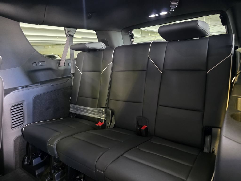 New 2026 Cadillac Escalade ESV Sport w/ Touring Package AWD/4WD image 14
