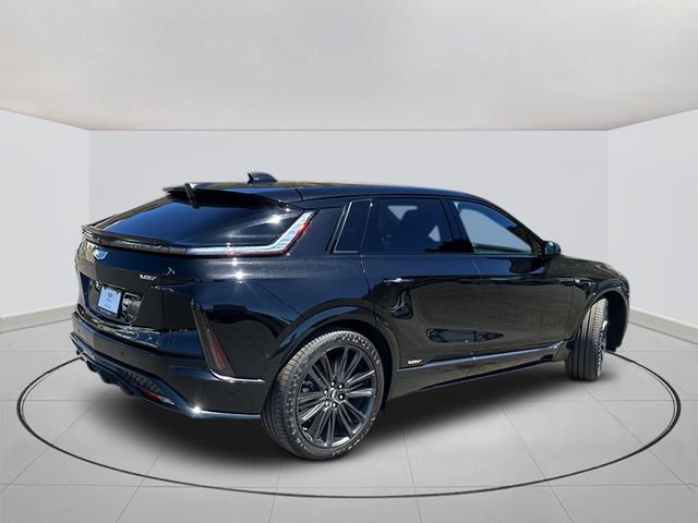 New 2026 Cadillac Lyriq V AWD/4WD image 11