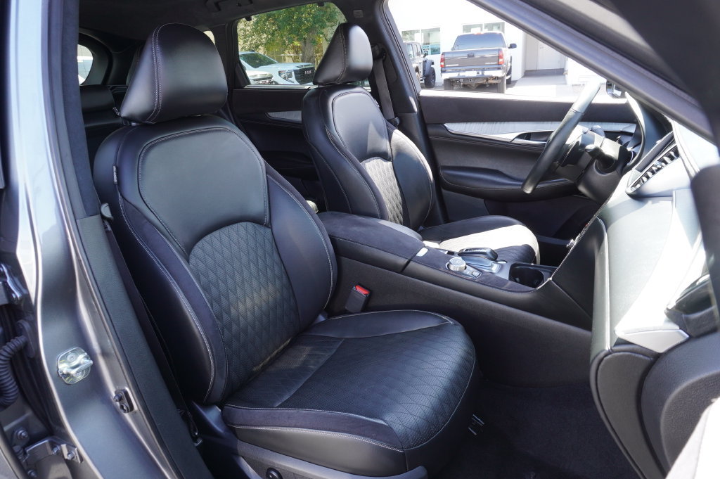 Used 2024 INFINITI QX50 Autograph AWD/4WD image 12