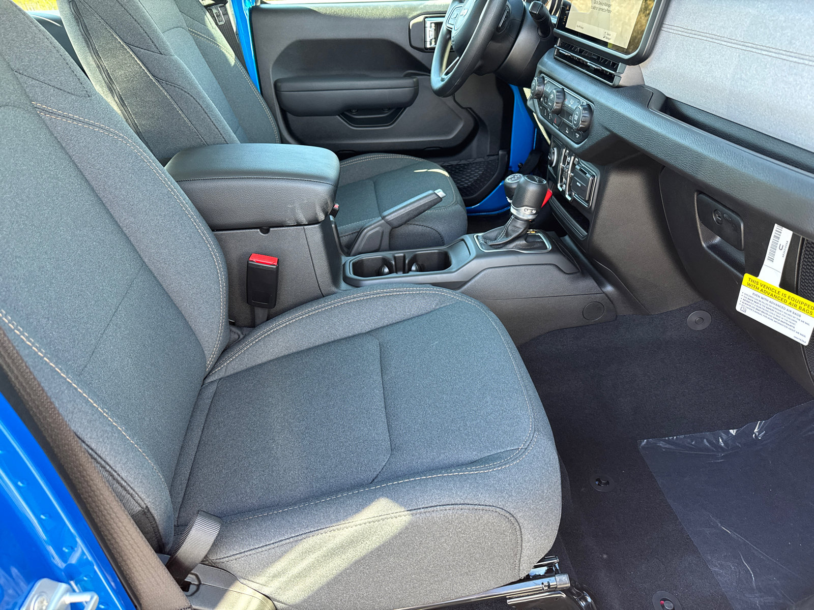 New 2026 Jeep Gladiator Sport AWD/4WD image 11