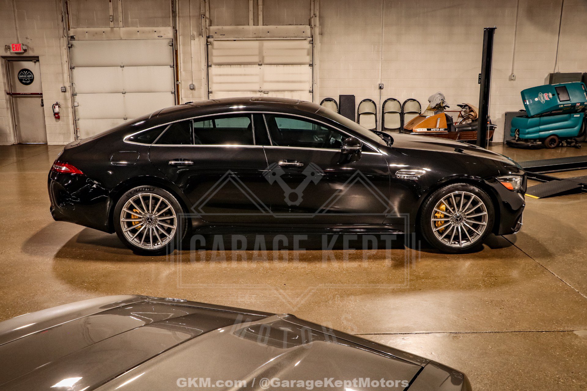 Used 2019 Mercedes-Benz AMG GT 63 image 10