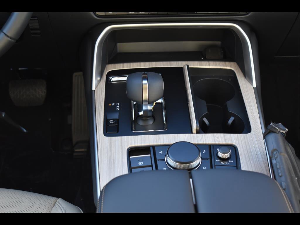 New 2025 MAZDA CX-90 3.3 Turbo w/ Preferred Package image 17