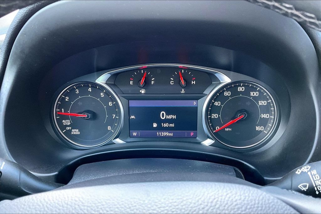 Used 2023 GMC Terrain SLT w/ LPO, Floor Liner Package FWD image 13