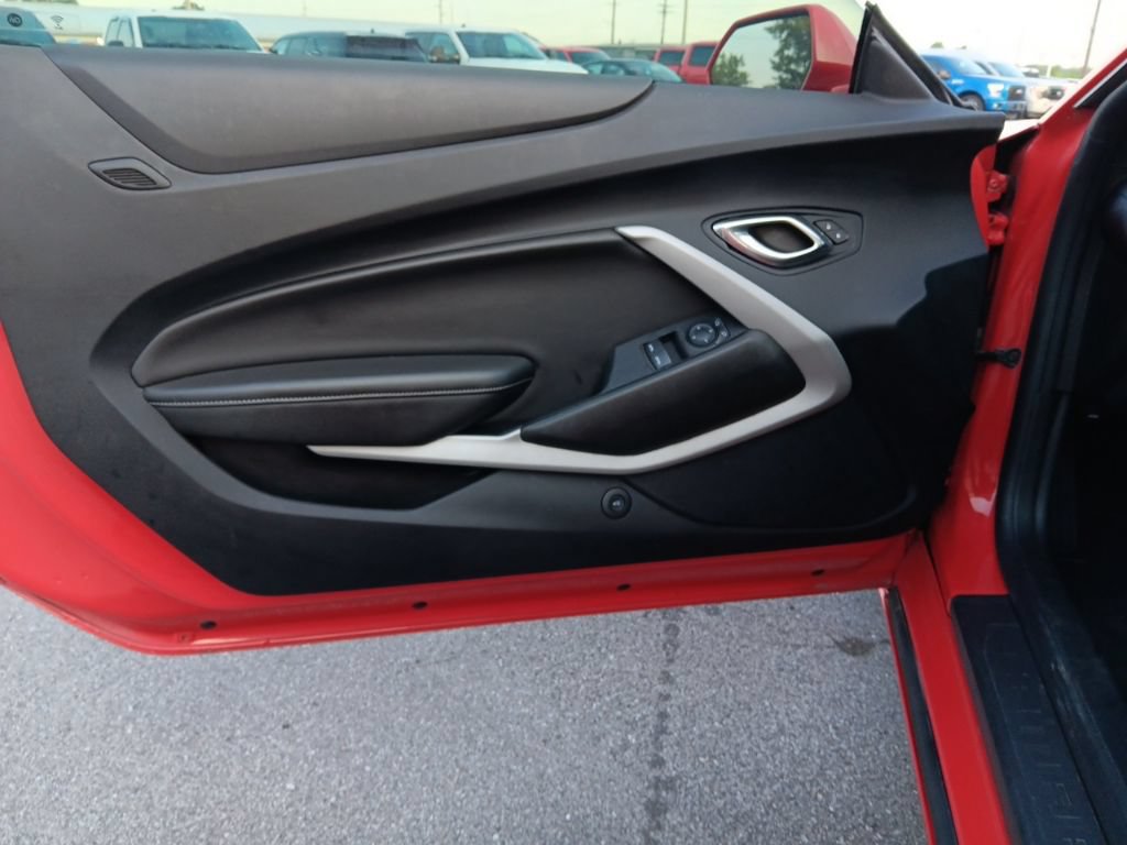 Used 2021 Chevrolet Camaro LT RWD image 22
