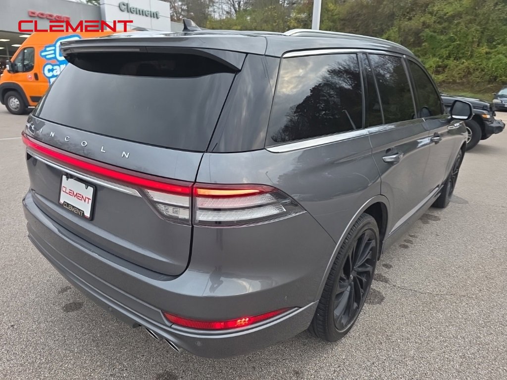 Used 2021 Lincoln Aviator Reserve w/ Equipment Group 208A image 11