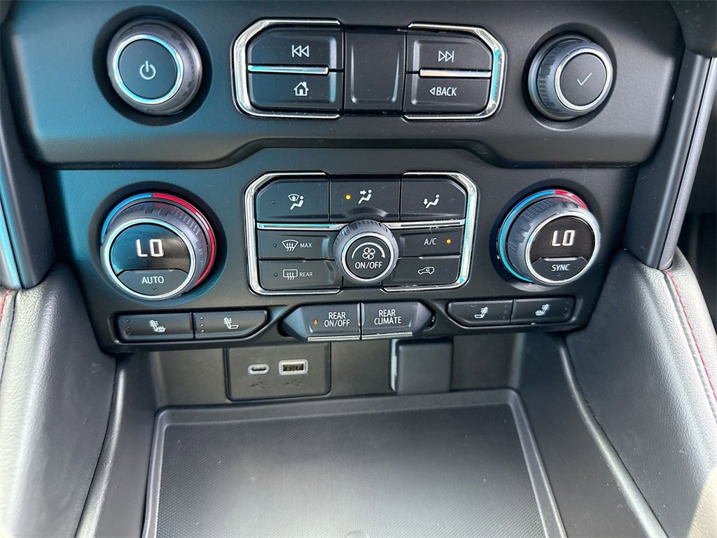 Used 2021 Chevrolet Tahoe RST image 19