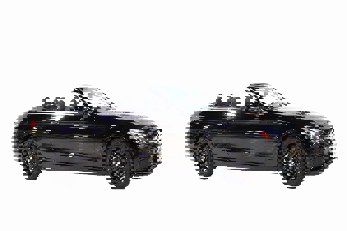 Used 2017 Mercedes-Benz C 300 4MATIC Cabriolet image 5