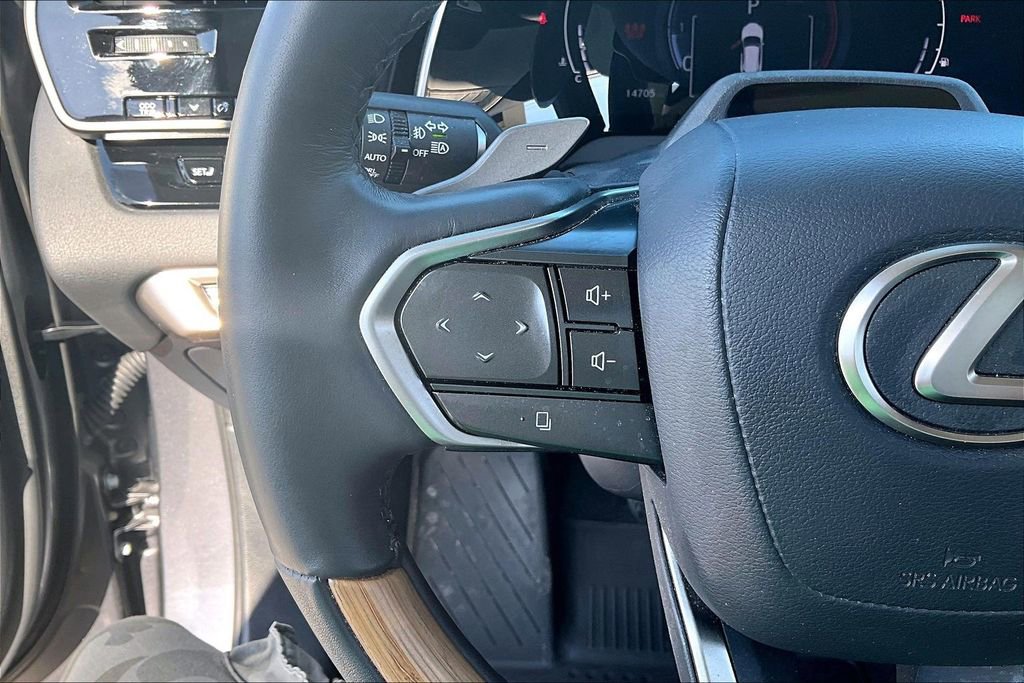 Used 2023 Lexus RX 350 FWD w/ Cold Area Package image 11