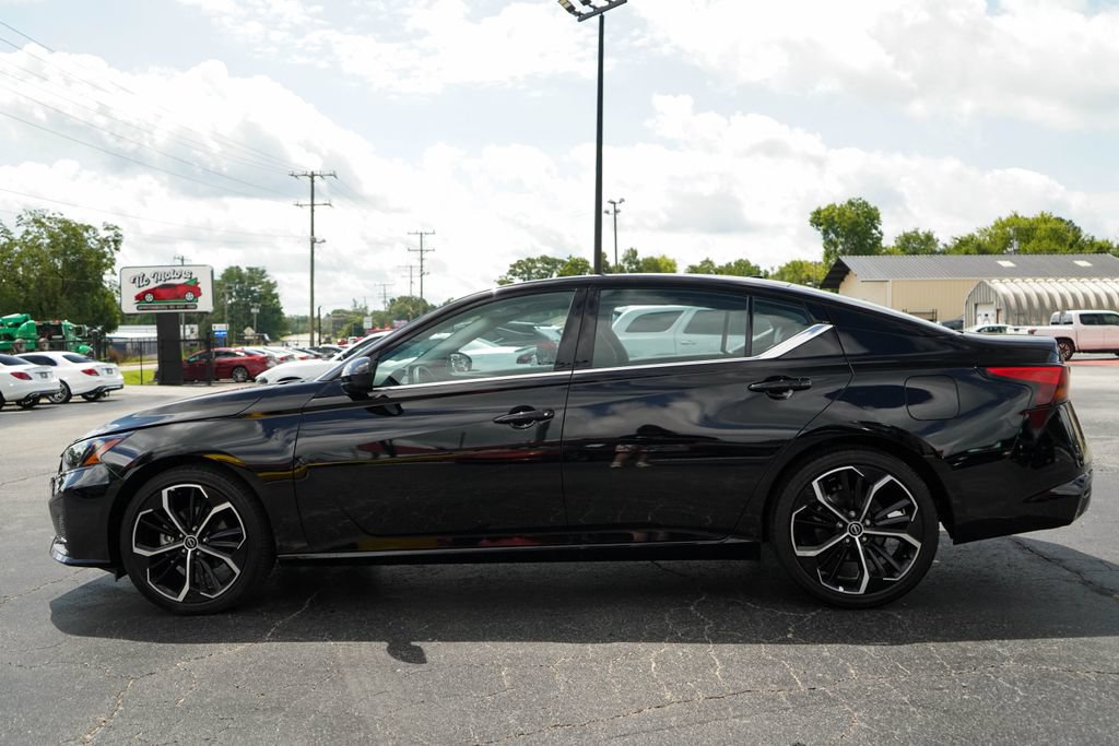 Used 2026 Nissan Altima 2.5 SR FWD image 23