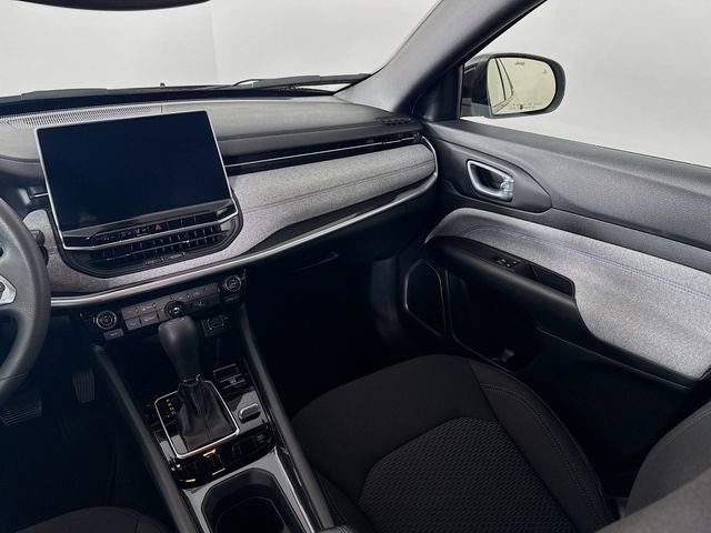 Used 2023 Jeep Compass Sport image 25