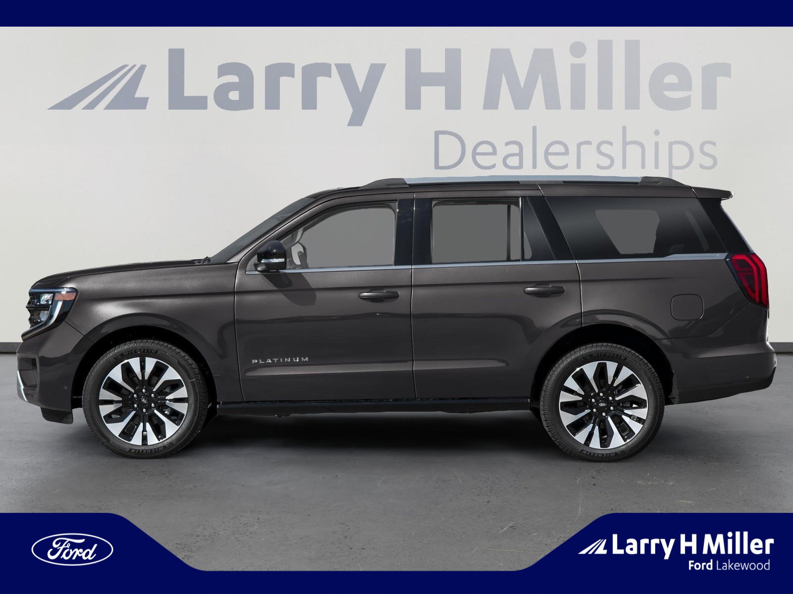 New 2025 Ford Expedition Platinum w/ Platinum Ultimate Package image 3