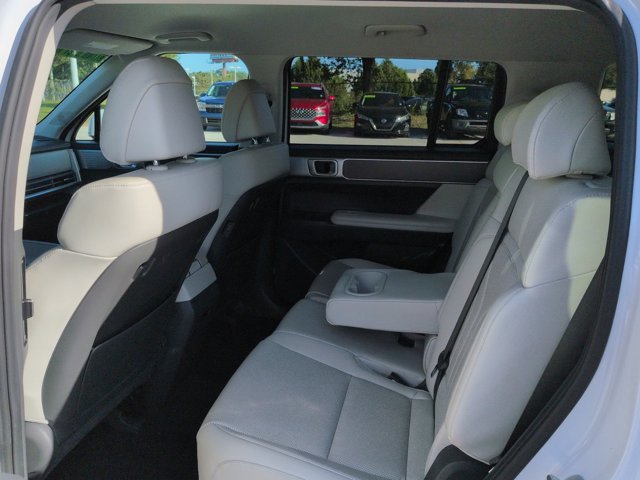 Used 2026 Hyundai Santa Fe SEL FWD image 13