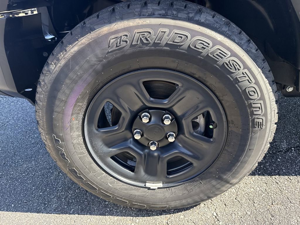 Used 2022 Jeep Gladiator Sport w/ Trailer Tow Package image 11