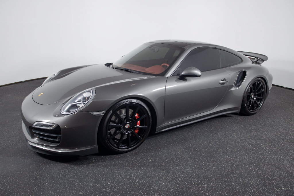 Used 2014 Porsche 911 Turbo w/ Carbon Interior Package AWD/4WD image 15