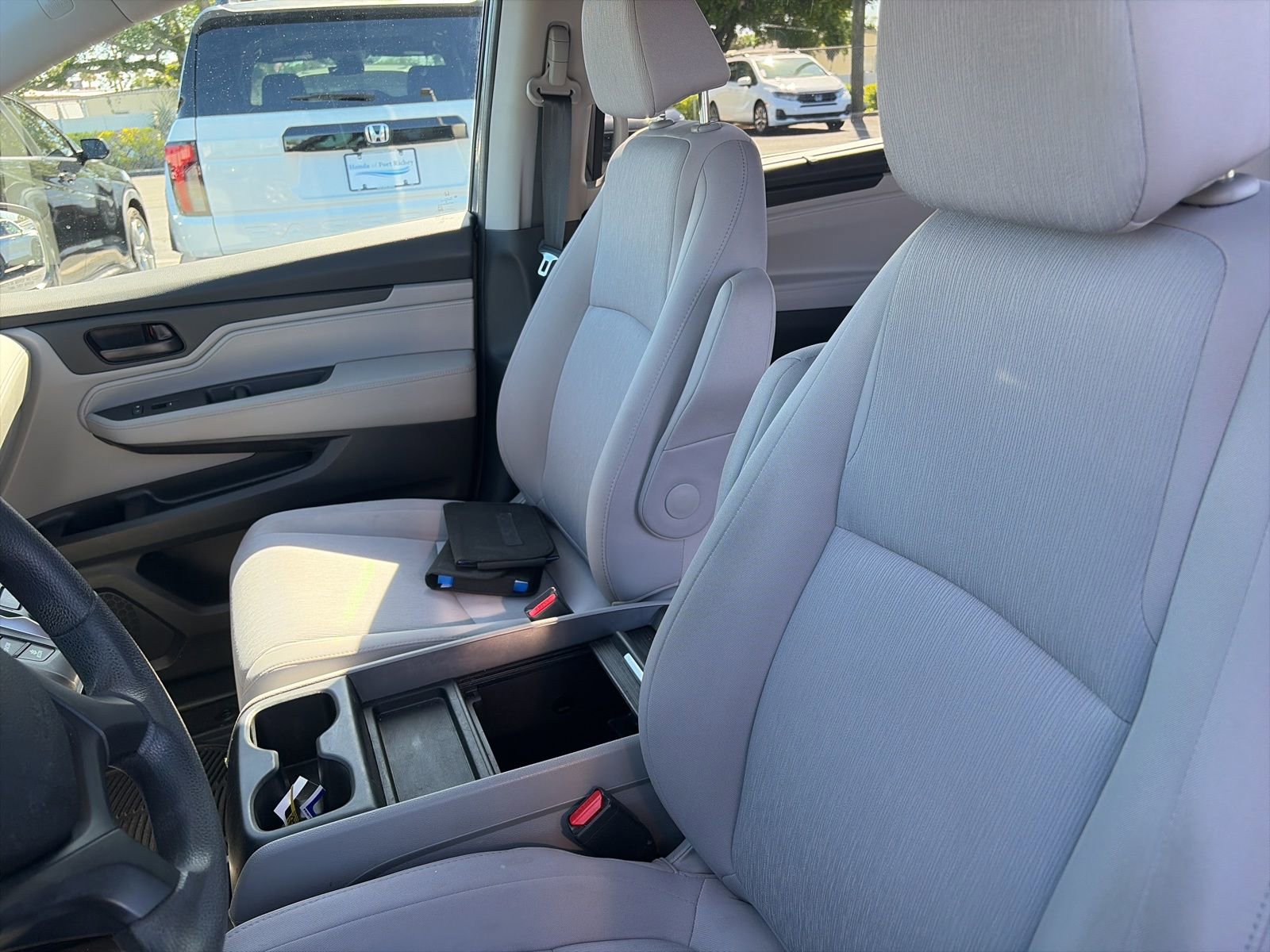 Used 2019 Honda Odyssey EX image 12