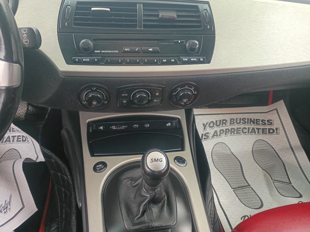Used 2005 BMW Z4 3.0i RWD image 11